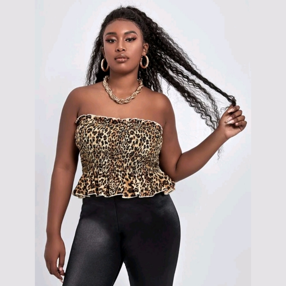 🥰NEW Cheetah Plus Size Crop Top Size 3XL